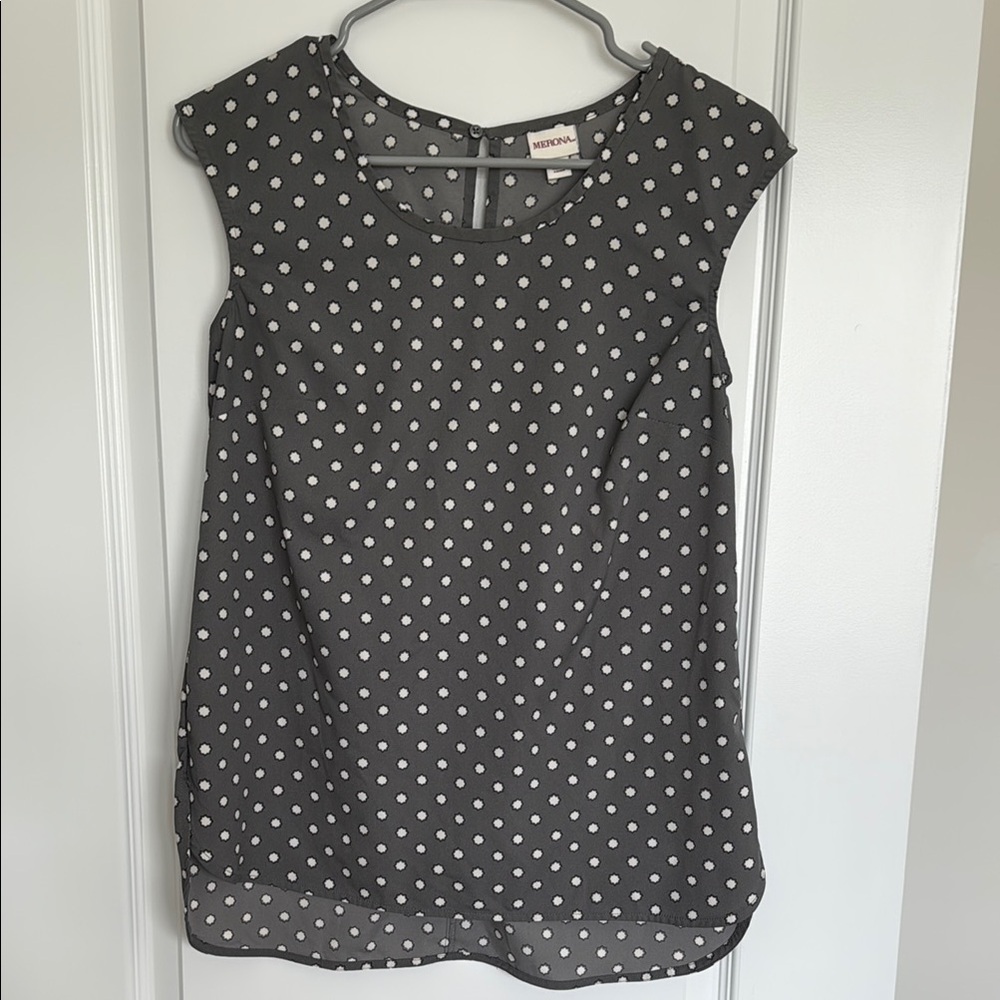 Merona Gray Cap Sleeve Blouse with Polka Dots